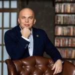 Виктор Сергеев